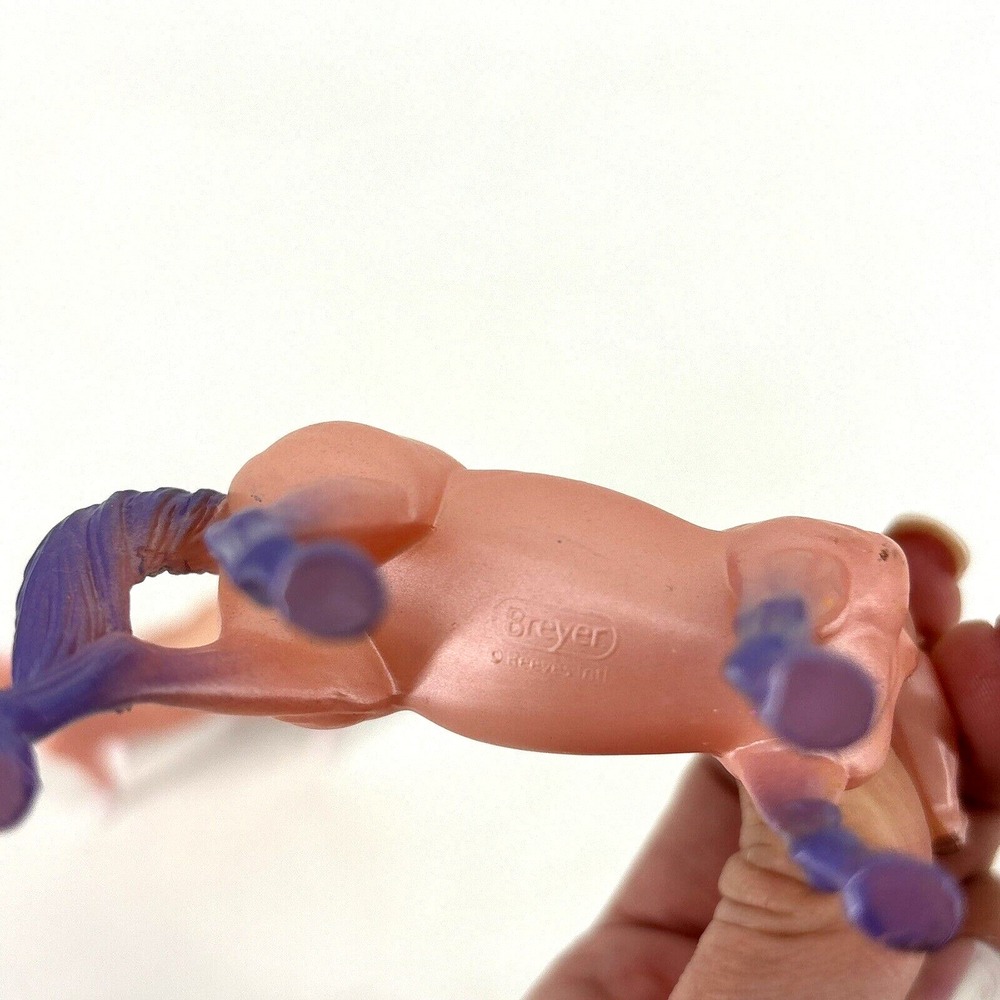 Breyer Stablemates Lot‎ of 5 Unicorns Pink Blue White - Picture 11 of 11